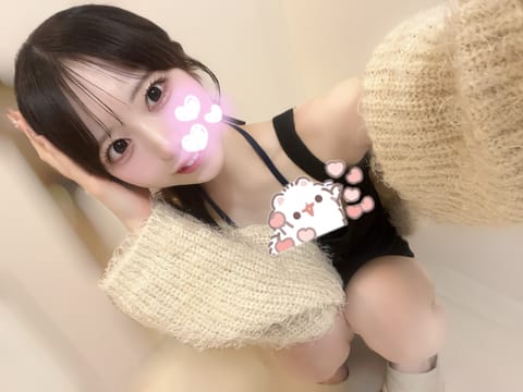 事前🈵ありがとでした(ˆ⩌⩊⩌ˆ)੭
前のアカウントから見つけて会いに来てくださる方もいてうれひーー😿😿