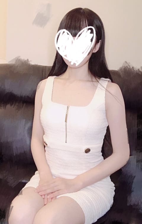 おはようございます！本日は12時から出勤しております！

先程のお兄さんありがとうございました！いっぱい褒めてくれて心が