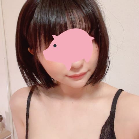 お知らせです🙌
5日23:00〜05:00
出勤します🙆‍♀️
かなり久しぶりの時間帯ですので、
普段お会いできないお兄