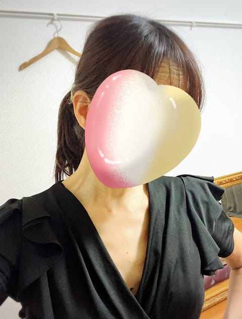 昨日は久しぶりの再会の本指様🌸初めましてのお兄さんで楽しい素敵な癒し時間をありがとうございました🥰ᩚ
ちなつを見つけてく