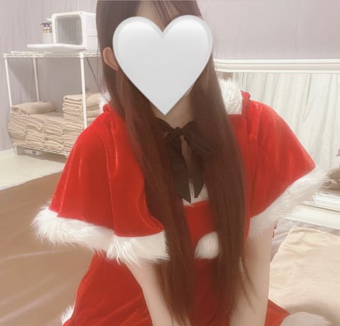 こんばんは🌙

12月今日からいます🏠💭

お部屋もクリスマスになってた🎄

お部屋暖かくして待ってます⸜❤︎⸝‍

#