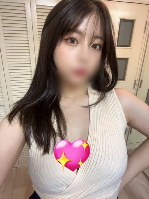 最近面接で私の名前を出してくれる子が多いと聞いてびっくり‼️🥺
ほんといいお店やから頑張って欲しいな🫶
写真はRody入