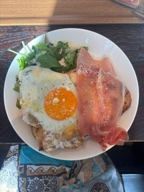 品川のいつものパン屋さん|qд･｡)
美味しかったけど、いつものプレートの方がすこ🫶

#シティーベーカリー
#品川駅