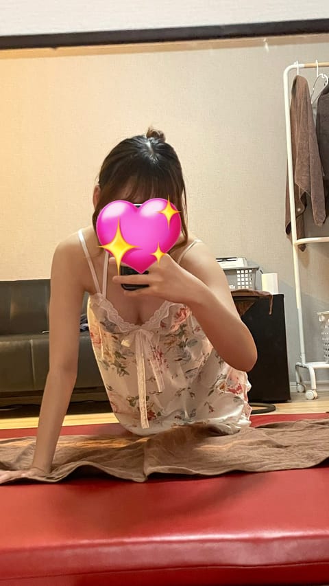 今日も昼から出勤してます💡

お盆前に日々の疲れをマッサージで、一旦リセットしておきましょう✨✨
昼も夜も出勤してるので