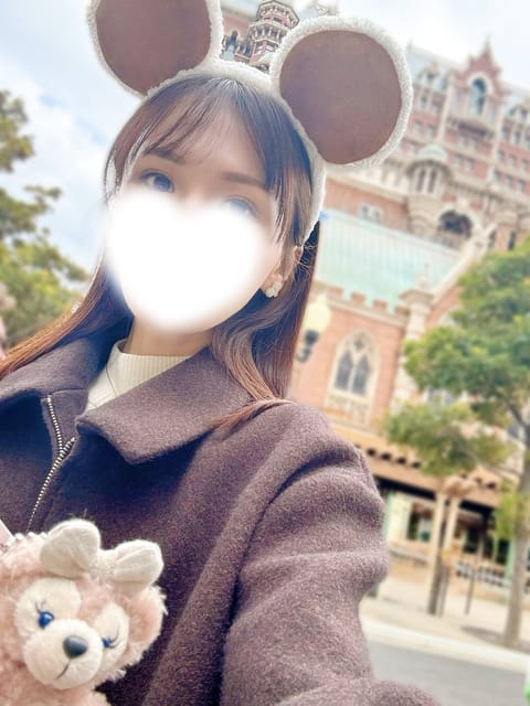 たまにはプライベート☺️

久しぶりにディズニー来ました♬
暑くて服装間違えたかも。

週末はゆっくりお過ごしください💕