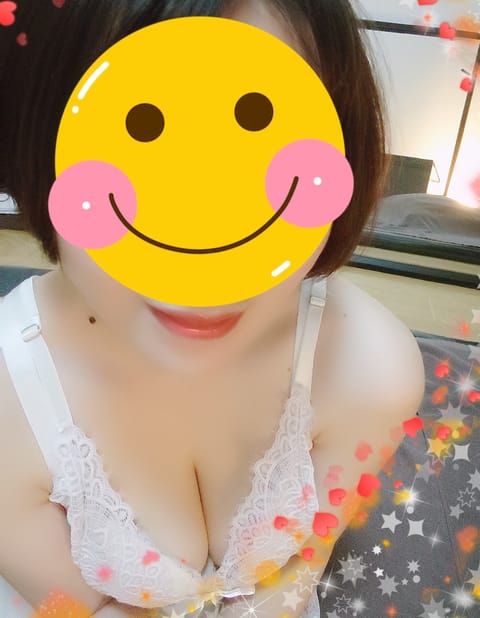 今日は21:00まで秋葉原のお部屋でお待ちしてます🤗
暖まりに来て貰えたら嬉しいな💓