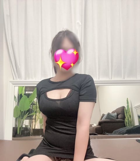 本日🈵🈵🈵🈵
ありがとうございます🥰
素敵なお兄様方ばかりで楽しかった〜🥰