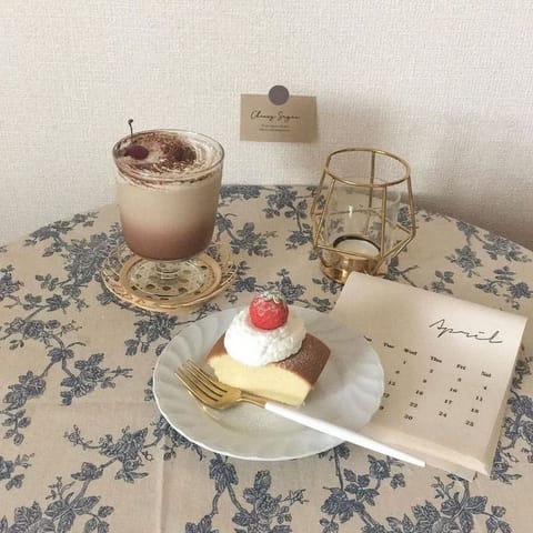こんばんは♡ ʕ•ﻌ•ʔฅ´- ✨

新年度、ちょっとずつ慣れてきましたか？
𝟒/𝟏𝟎(水)は
𝟏𝟗:𝟑𝟎〜🈵
𝟐𝟏:𝟑