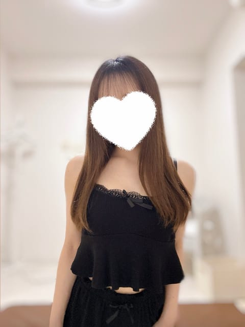 明日出勤です👼🏻
新松戸13:00～21:00

予約待ってます〜💕