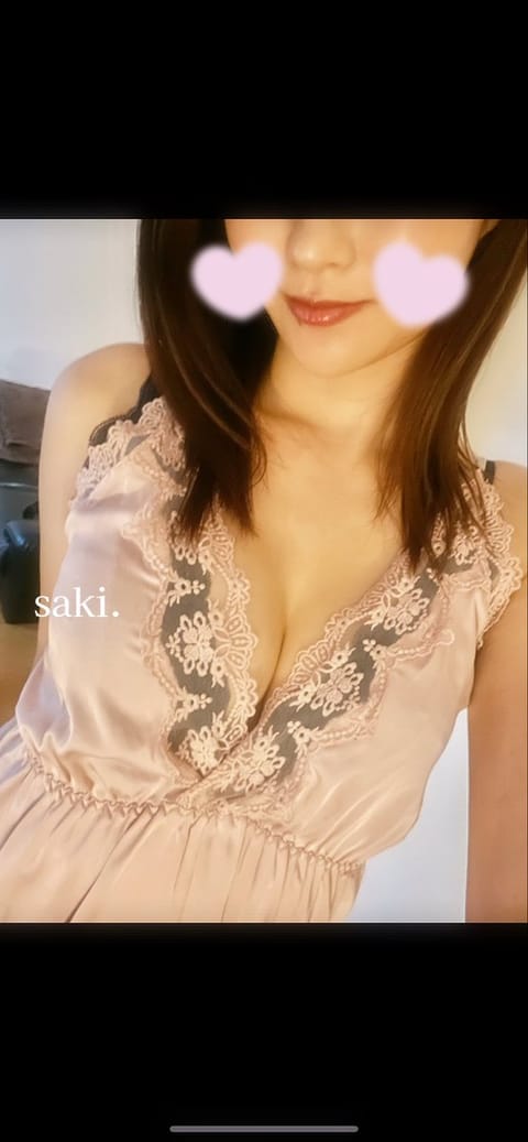 昨日はオーラス出勤✨
埋めてくださりありがとうございました✨
16時間なんだかんだあっという間でした🥹🩷😂✨

「今日来