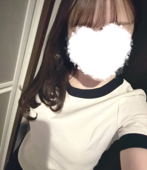 本日12:00-18:00で出勤です⊂( ᴖ ᴖ )⊃
お待ちしております〜❣️

既にご指名予約いただけている方ありが
