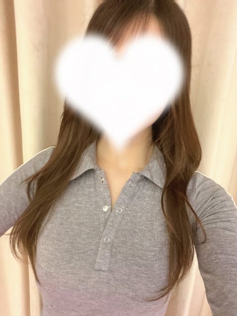 今日11:00~
仕事納めだよ〜！！
1年あっという間、、
まだ今年終わる気がしてません🧚‍♀️