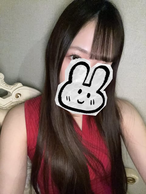 柏木です🌱

最近自炊にハマってます🍚🍳
好きな物をいっぱい食べてます😋笑

ただ今の時間すぐにご案内可能です❕