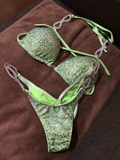 今日、ポージングレッスンに行ってきました♥️🍑みのりん🍑から受け継いだビキニで来年も頑張るよん(*ฅ́˘ฅ̀*)♡中抜け