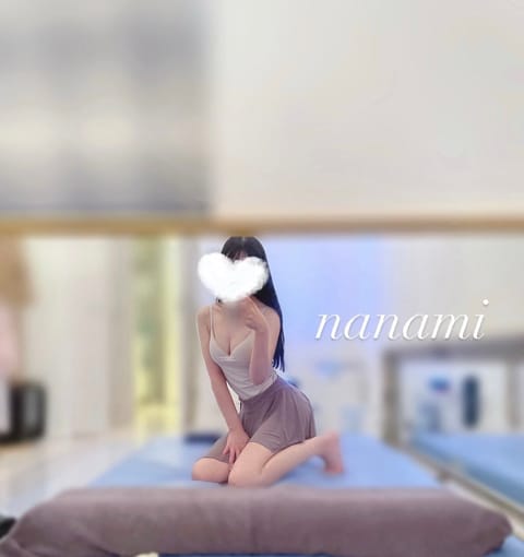 こんにちは👼🏻成瀬です🙂‍↕️💓
本日も12:00〜20:00でお部屋いてます！

先頭枠からご案内可能です🈳

最近雨