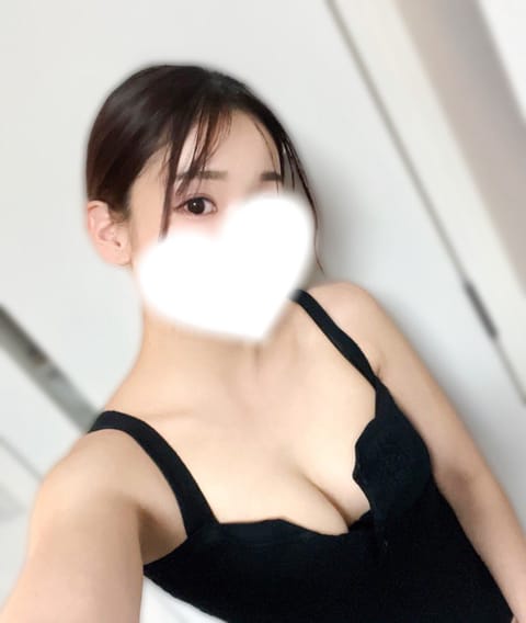 出勤してます🥰
今日は13時〜ラストまでです🫧
次回16時〜🈳
新規さん割引あるので今のうちにどうぞ✨

いちおInst
