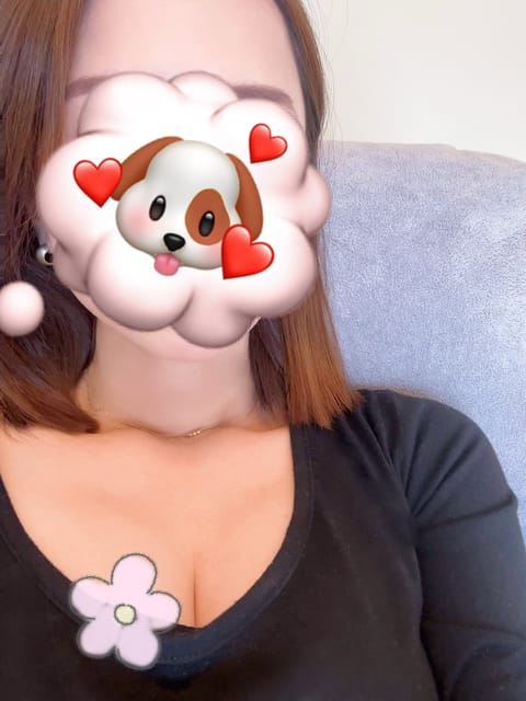 おはよ(*ˊᗜˋ*)/♡

本日出勤です🫧
今日もちゃんと起きれたので100点です😌💮

常連H様〜🤍
今週2回目ありが