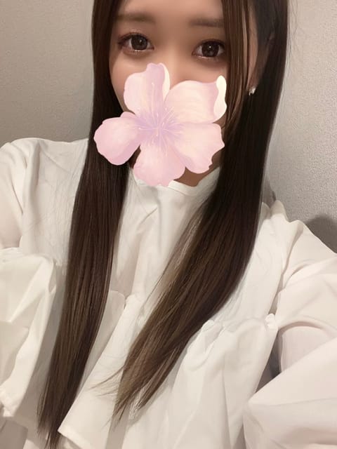 お久しぶりです🌸
明日、明後日五井に行きます😌

⏰15:00〜3:00

前回は、次はいつ出勤？とかたくさん言っていた