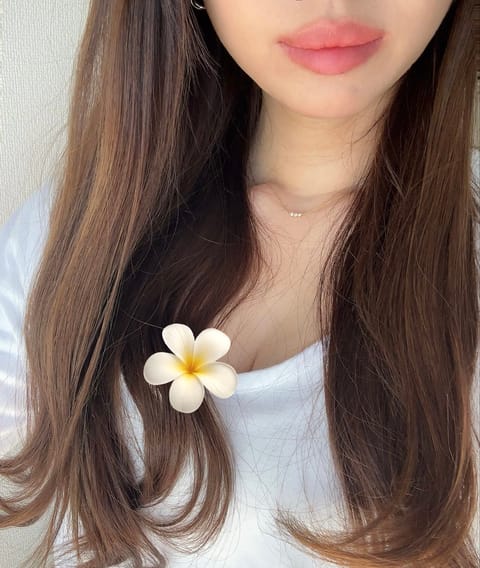 本日もよろしくお願いします🫶🏻︎♡ -

花粉症の皆様…🤧
いいツボ押しまっせ👍🏻🤍