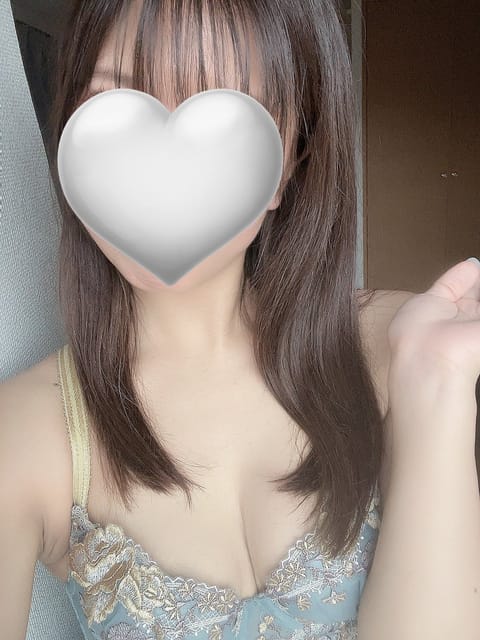 お久しぶりです❕アカウント🧊しちゃったので新しく作りました(ᐡт   тᐡ)💦こっちフォローお願いします🤲🏻💦
今日は1