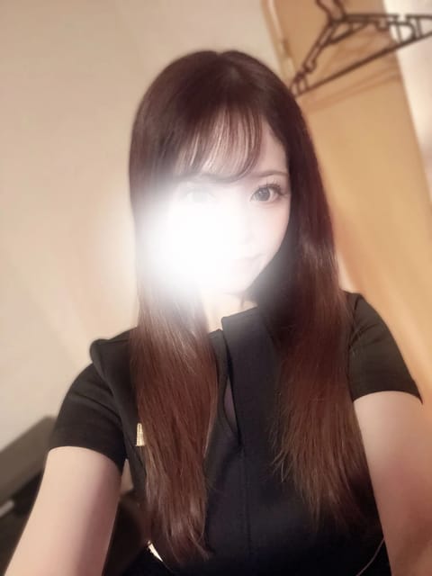 おはよーん今日いるよ👼🏻
三連休たくさん遊んで美味しいものもいっぱい食べたー🤩🌞🌴🌺