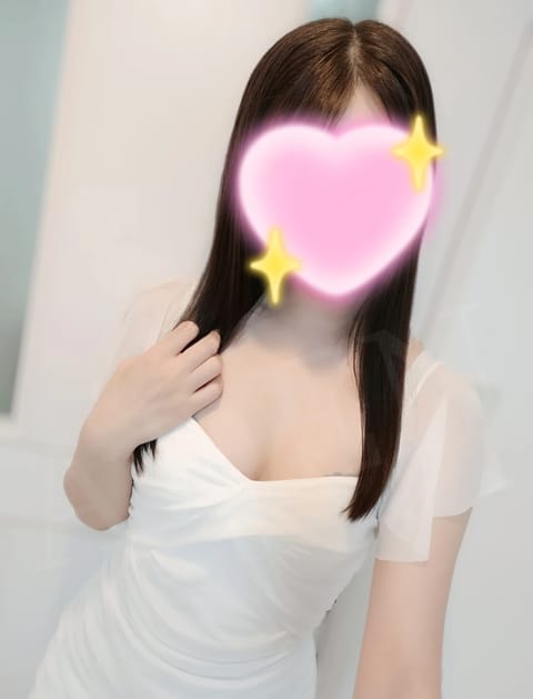 こんにちは🌸
本日は19時までになります💪

パーソナルトレーニングでお尻系色々教えてもらってるのですが、少しずつ丸くな