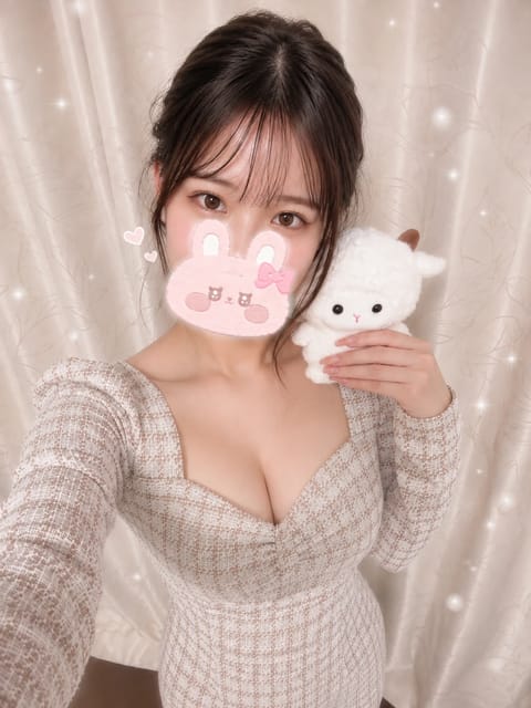 初めまして♡ ②
海外旅行も大好きで、知らない街を歩いたり、その土地ならではのご飯を食べたりするのが楽しみのひとつ✈️🌏