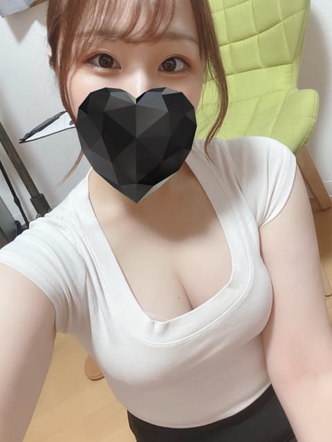 退勤しました〜
今日は4人のお客様が来てくださいました✨
帰る時に身体が軽くなったって言ってもらえたら凄く嬉しいですね🥰