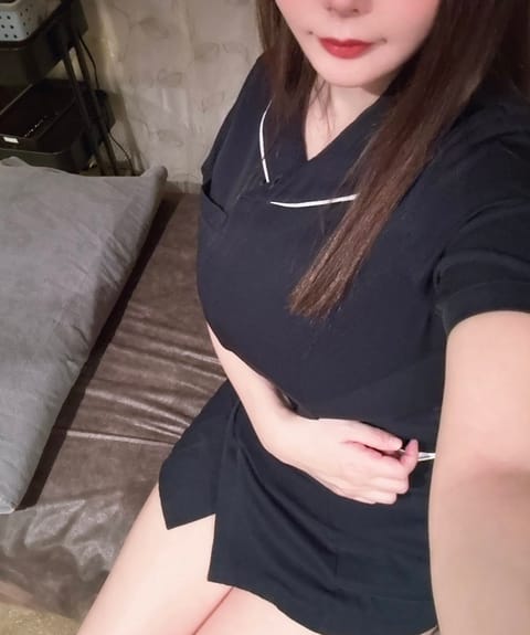アイリースパで働くこととなりました森本です。
「来て良かった」と思っていただけるよう心を込めて施術させていただきます☺️