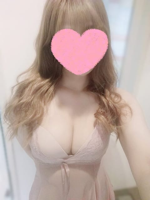 今日は銀座ルームに出勤しました
よろしくお願いいたします🍀🕊️