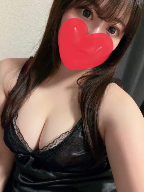 本日もお待ちしてます🦋

お盆休み始まったな〜という感じですね！
オフィス街は閑散としてますが川崎駅はとっても賑わってい
