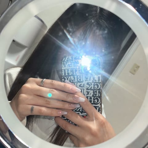 今日はストレートにした💁‍♀️

本日夜まで受付ちゅう💗