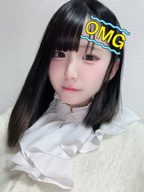 急遽今日20:00~2:00で出勤することになりました！⸜(*˙꒳˙*)⸝

夜からは雨降らないぽいので会いに来るチャン