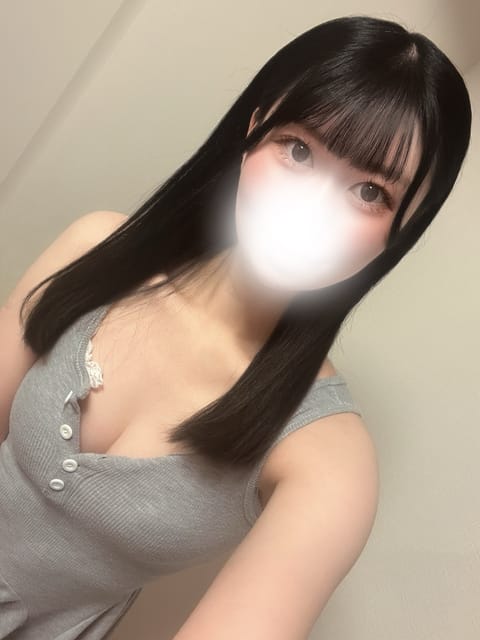田町ルーム到着⭐️
20時までいるよ〜！
一気に夏すぎる！！急に気温上がったのでみなさん熱中症に気をつけて、、
来てくれ