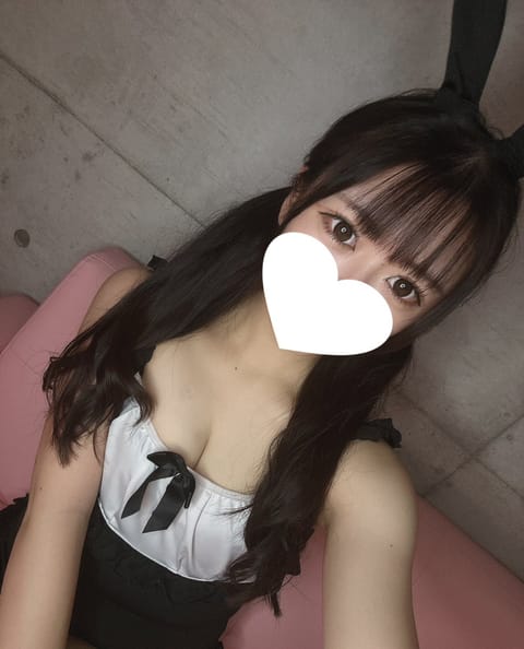 会いに来てくれたお兄さん達ありがとうございました〜！！
今日も19-3でいます！会いに来てください〜🐰🩷
