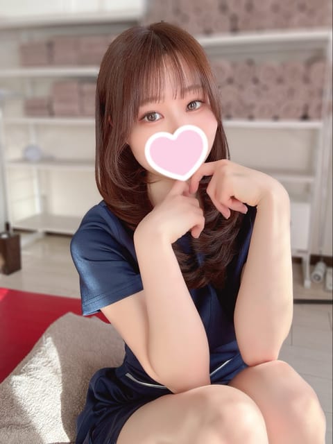 今日は3名のお店リピ様
ありがとうございました✨
良いお年を！を言うたびに今年があと少しなんだと実感🥹
明日も頑張るぞ✊