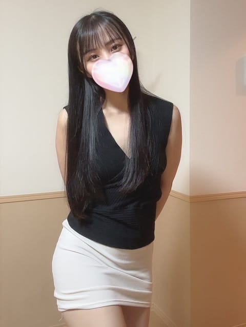16:00～19:00の間ご案内可能です❣️
21:30～の夜の枠も空いてます🙆‍♀️

みなみの濃厚密着マッサージのご