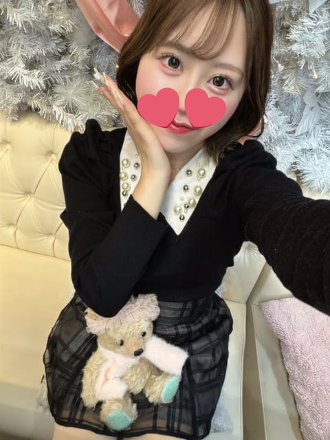 イメチェンで髪をきったよ>  <
似合うかな？💭

本日最短ご案内19:55〜🉑です👍🤍

お問い合わせはお