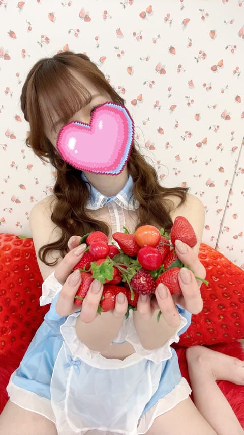モッチュリン

流行ってるの？
いちごがないらしいね💓🍓

本日6月6日土　22-2時　沼津