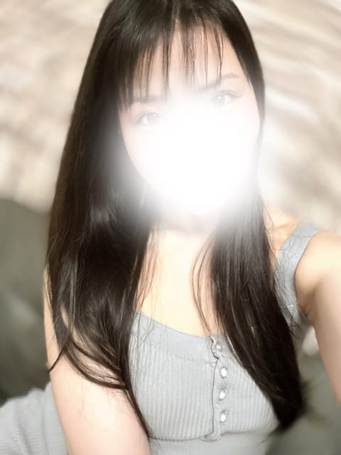 明日21:00〜笹塚にいます( ◜𖥦◝ )❤️
あそびにきてね〜😚😚😚❣️