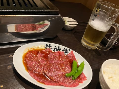 久しぶりに長く色んな方とお喋りできて楽しかったです♡が、一休み&ご褒美に焼肉きました🥩生とお肉美味しい〜！！o(｀ω´ 