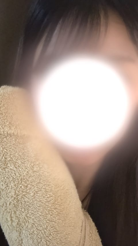 今日もお部屋にいます☻