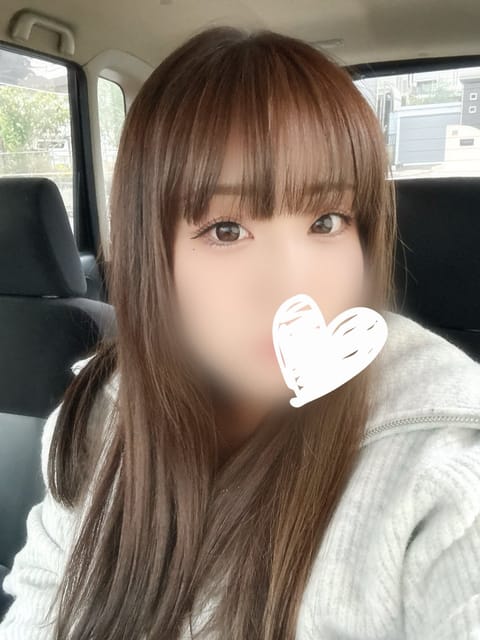 こんにちは☀️

最近、出勤がまちまちで
本当にごめんなさい😭🙏🏻

今週の出勤予定のお知らせです💁🏻‍♀️

暑い日が