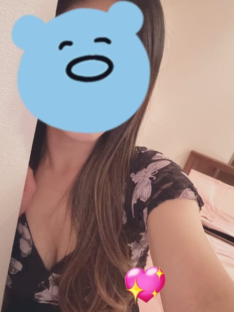 こんにちは😀🍍

出勤です🫡✨️

待ってます😋💓