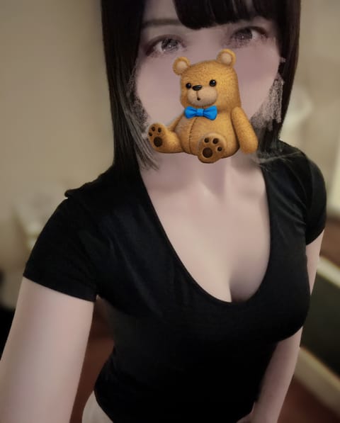 こんばんは🌙

最近は天気が優れなくて気分も下がりがちですね😔
そういうときは、おいしいごはんたべるとか、リラックスでき