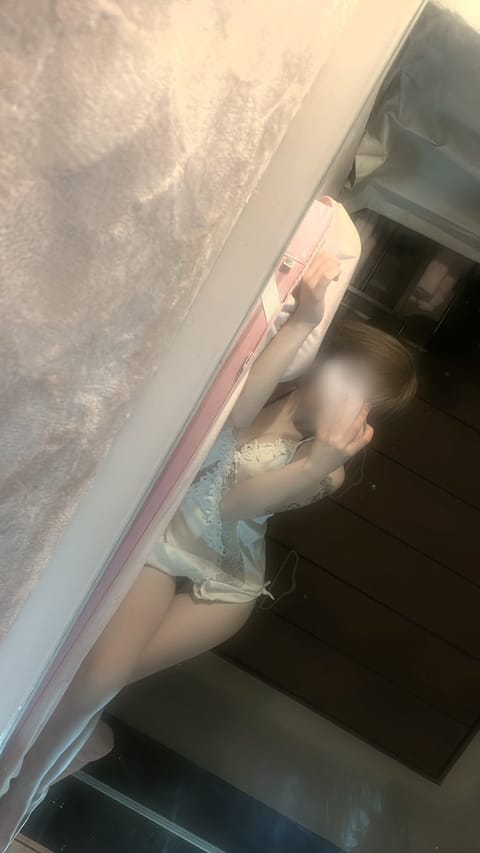 私のお兄様達т   т
敏感なところをずっとさわってたらびくびくしてて可愛かったな〜🥺

約束を叶えるために次も待ってる