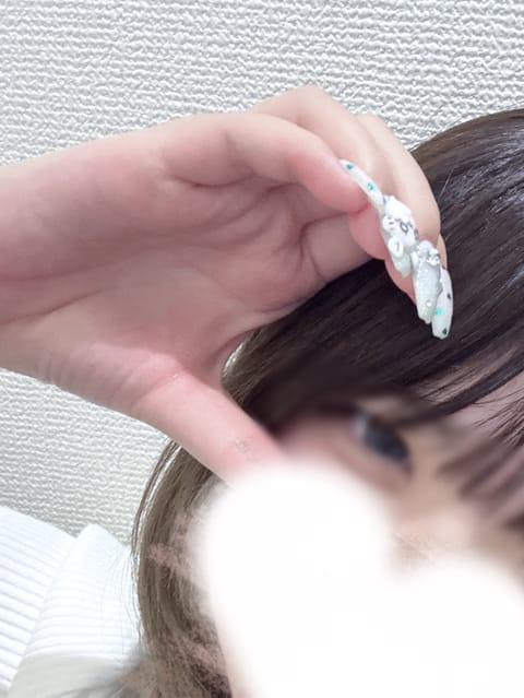本日のシフトです❕
【0:00-04:00】

🈵0:00-
🈳1:45-

残りひと枠です🥲
今月残り1.2回出るかど