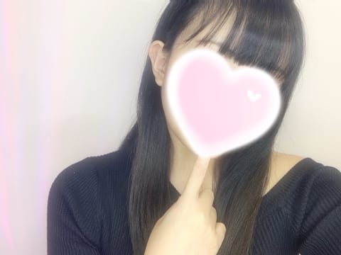 おはようございます🙌🏻 
少し寒暖差あるから体調崩しやすい時期になってるね😣ここぞとばかり気をつけないと(◦`꒳´◦)
