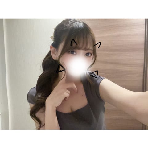 素敵な彦星様が会いに来てくれて、
とっても嬉しかったです😭🩷🩷

「また来年」なんて言わずに、、
またすぐ逢いに来てね？