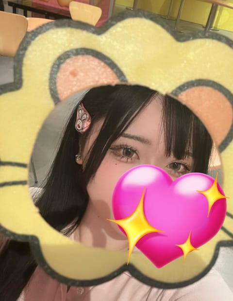 ☁️⸝⸝꙳

出勤ツイート遅くなっちゃったけどいます🙂‍↕️‼️

この前たべっ子どうぶつランド行ったときの写真〜📷💖

